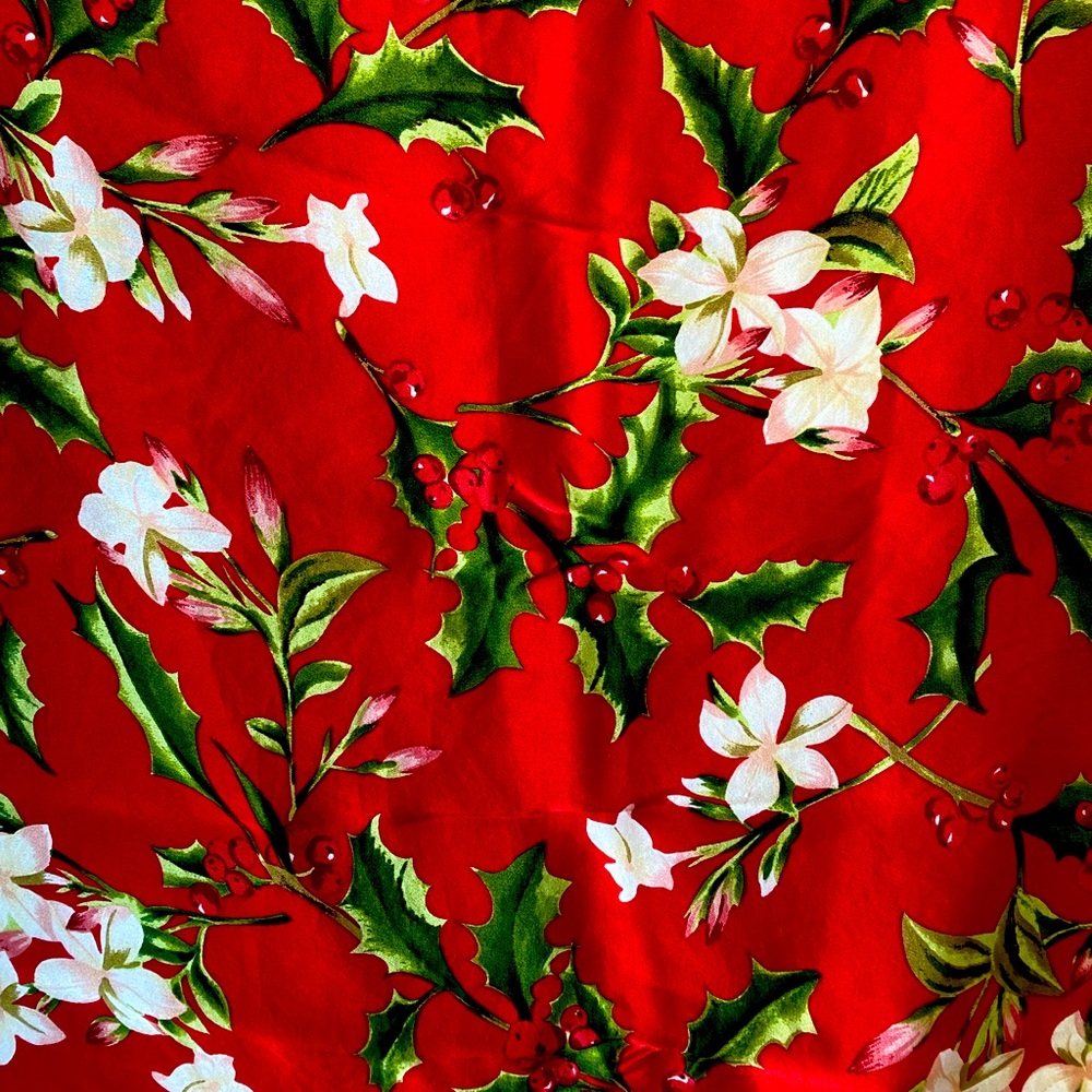 Vintage Echo 100% Silk Red Holiday Foliage Festive Headscarf Bandana Neckerchief